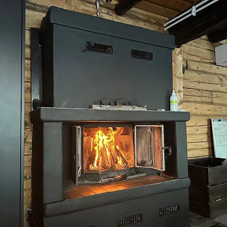 Деревянный коттедж Visanto